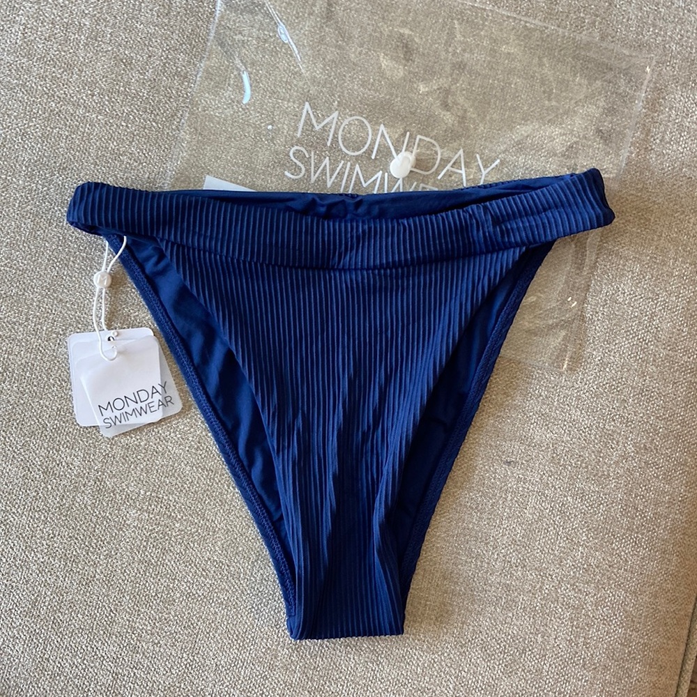 Monday Swimwear bikini bottom; size SMALL; Navy rib
